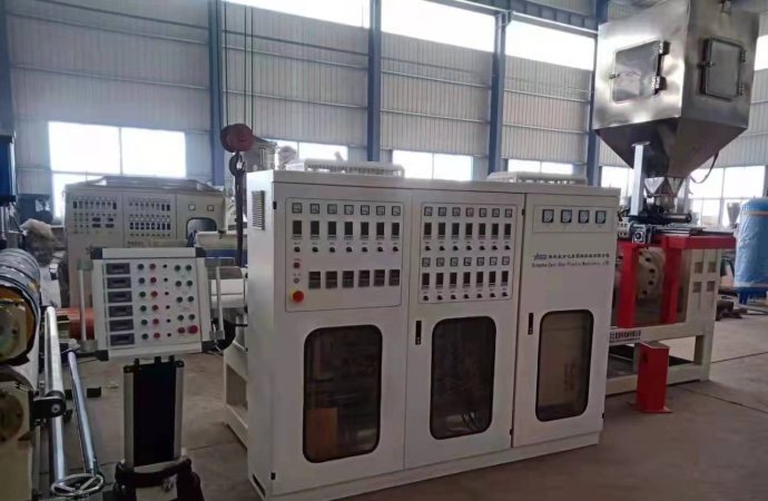 SJ150/30 extruder 